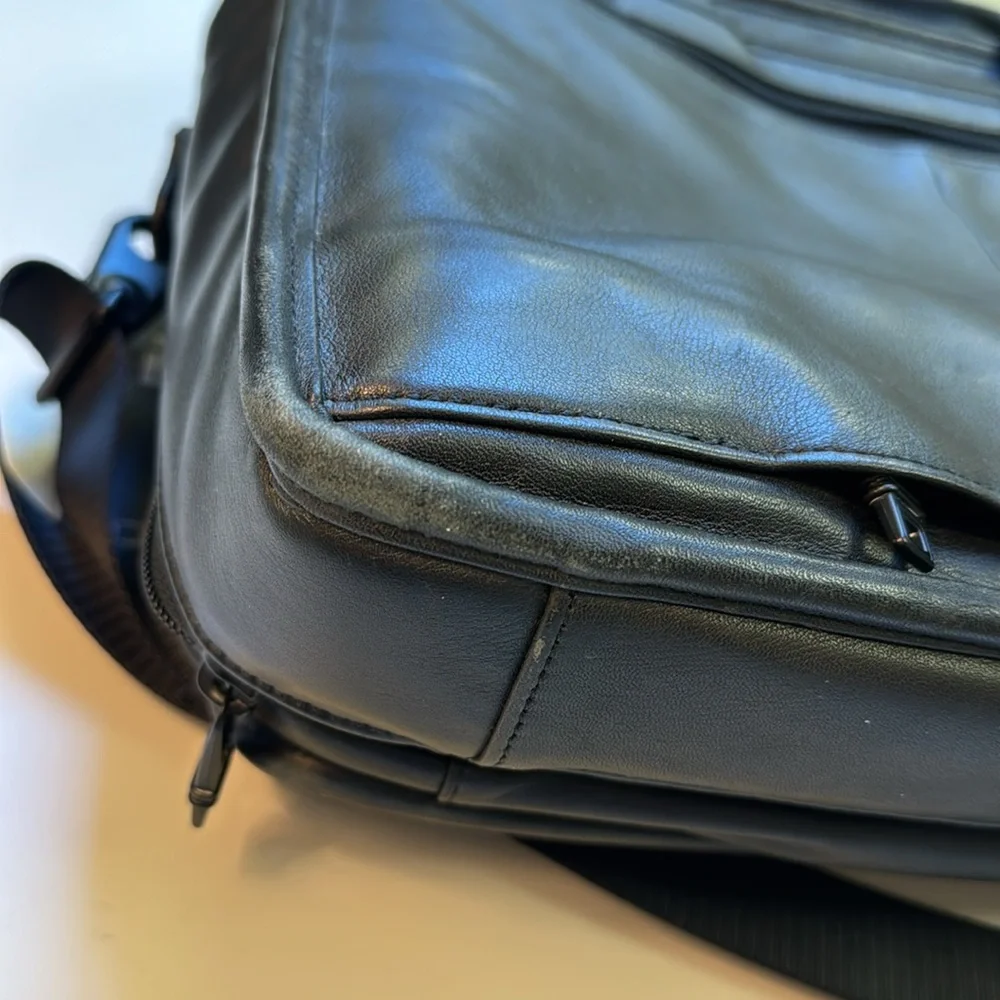 TUMi black leather computer briefcase carry-on VGC long strap multiple pockets